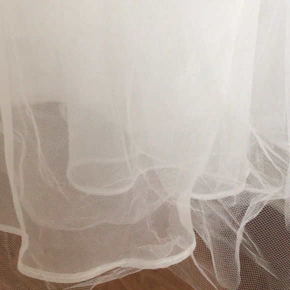 Mori Lee Wedding Dress - Picture 12 of 16